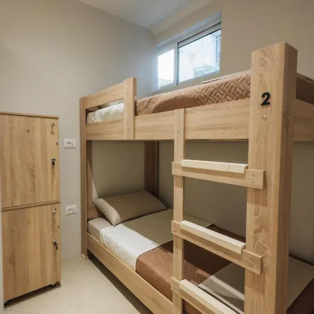 Gm Hostel Tirana